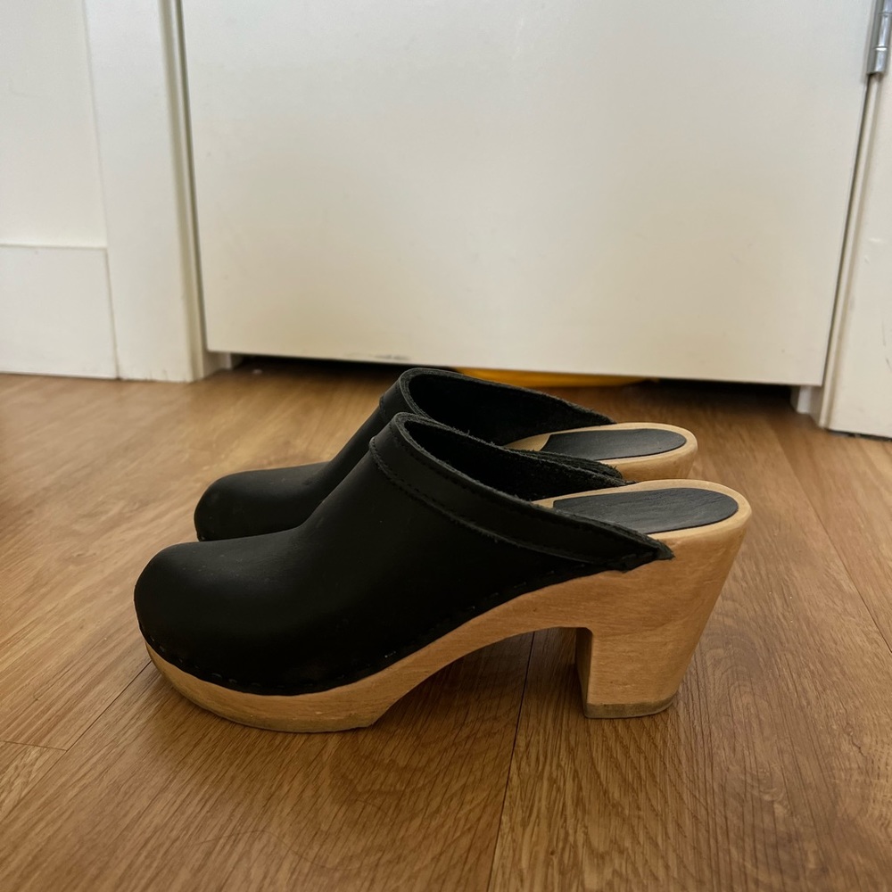 Swedish Hasbeen No. 6 clogs